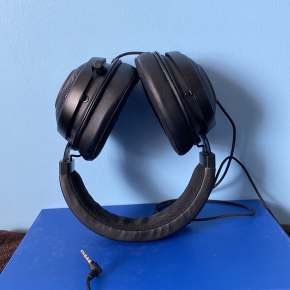🎧 RAZER Kraken Headphones Black 🎧 - Picture 5 of 6